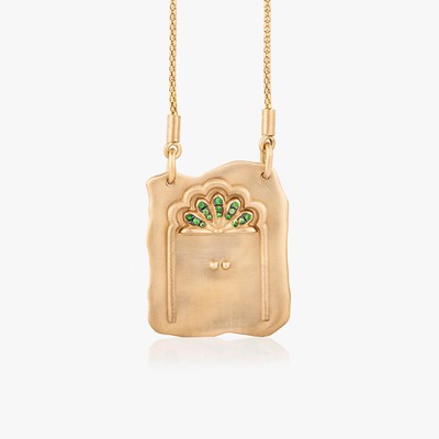 DOOR OF LUCK NECKLACE